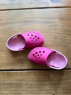 CROCS Kids Hot Pink Clog Sandals